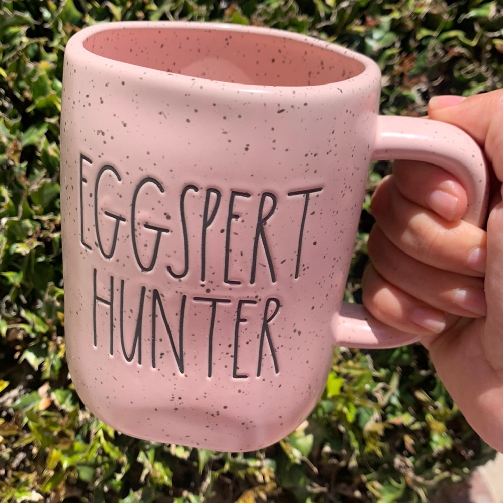 Rae Dunn Easter mug EGGSPERT HUNTER